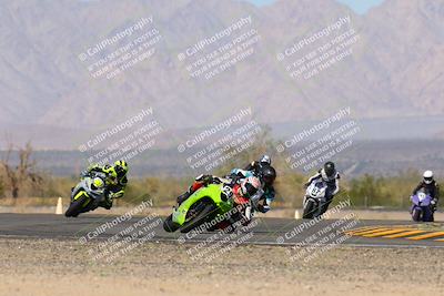 media/Oct-30-2022-CVMA (Sun) [[fb421c3cec]]/Race 10 Supersport Middleweight Shootout/